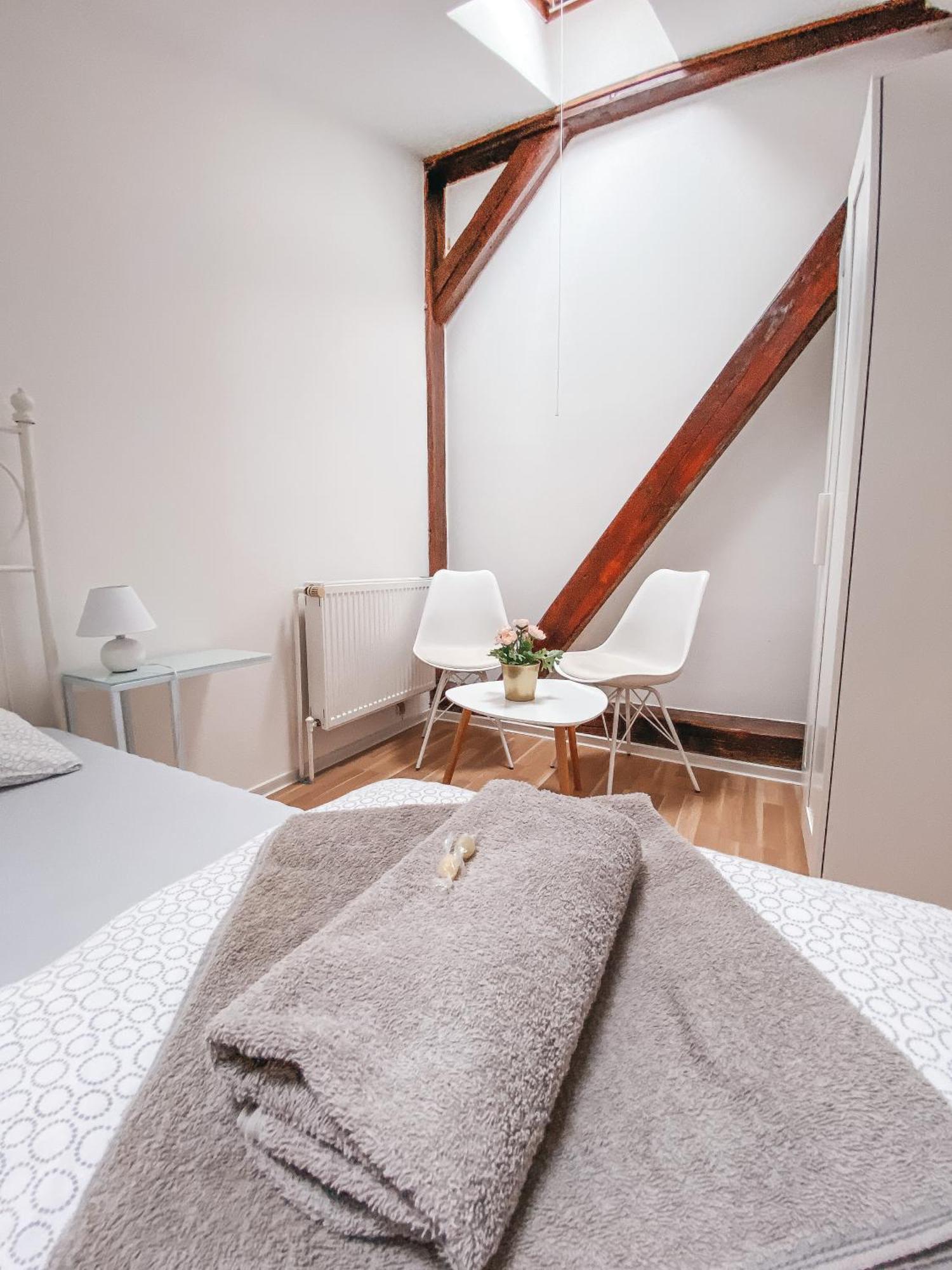 Blue Lotus Apartments Μπρατισλάβα Εξωτερικό φωτογραφία