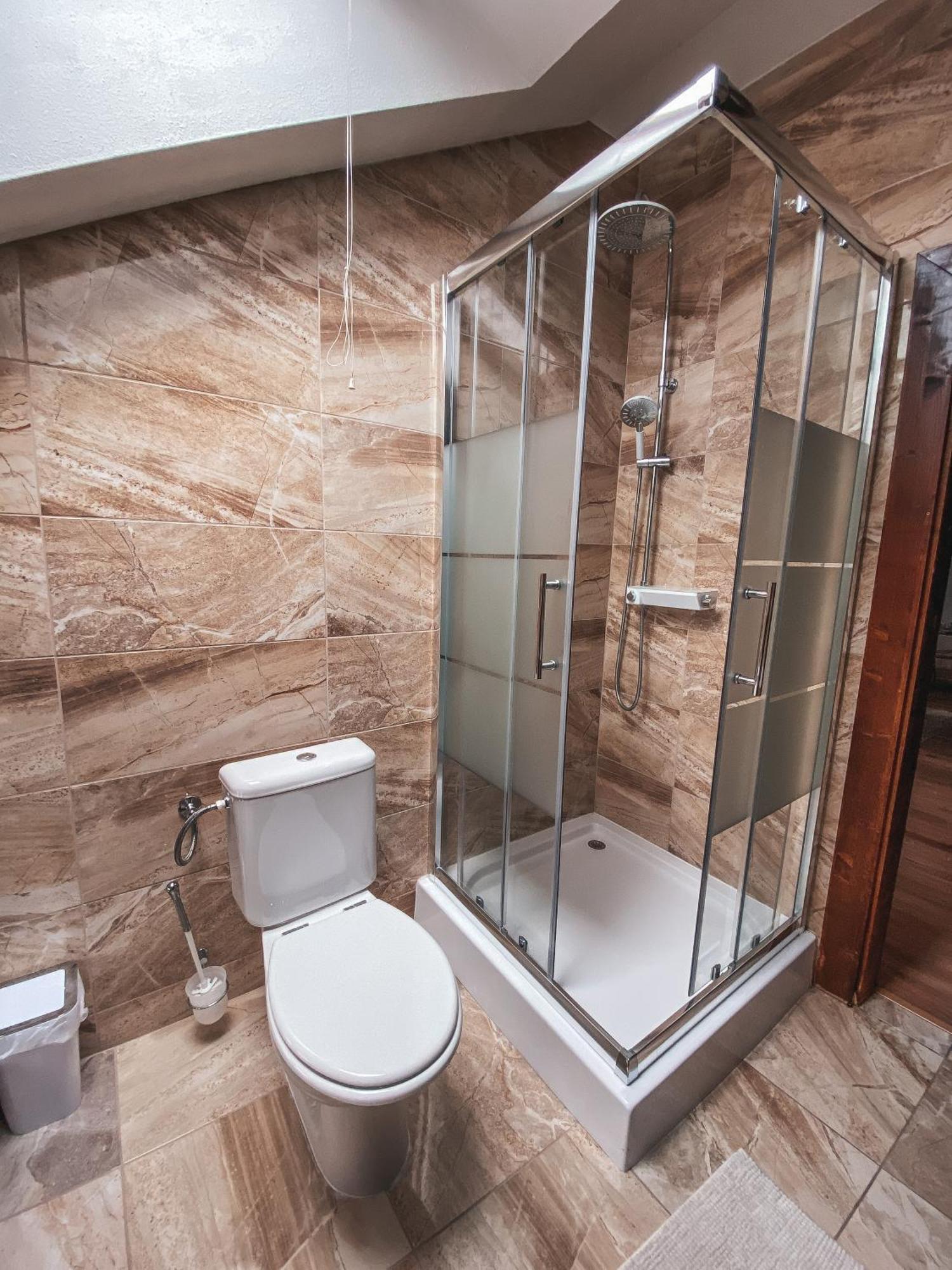 Blue Lotus Apartments Μπρατισλάβα Εξωτερικό φωτογραφία