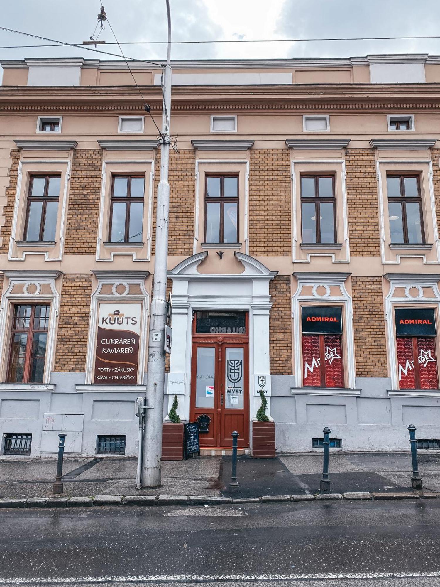 Blue Lotus Apartments Μπρατισλάβα Εξωτερικό φωτογραφία